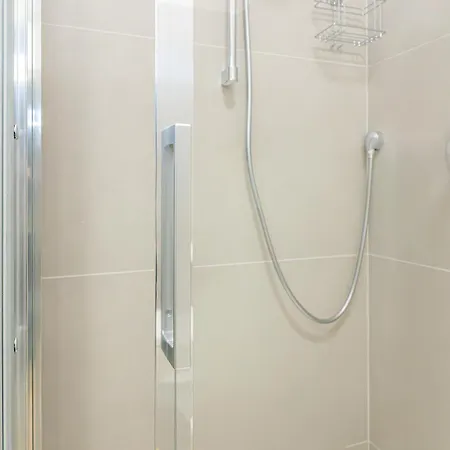 Riva Real Estate - 아파트 *