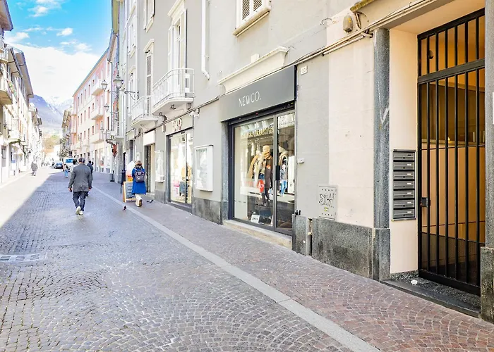 Riva Real Estate - Apartment Lecco