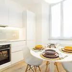 Riva Realestate - דירה