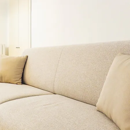 Riva Realestate - *